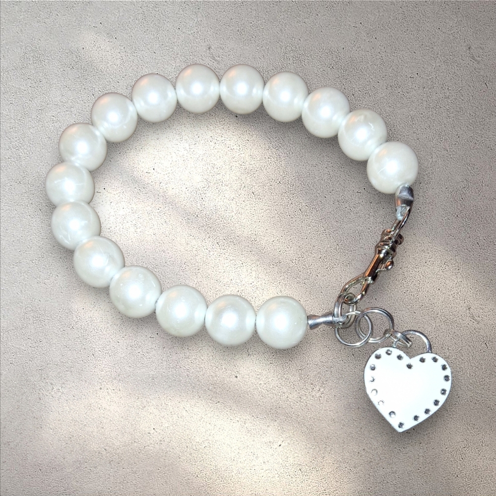 Bag charm keychain accessory faux pearl enamel heart
